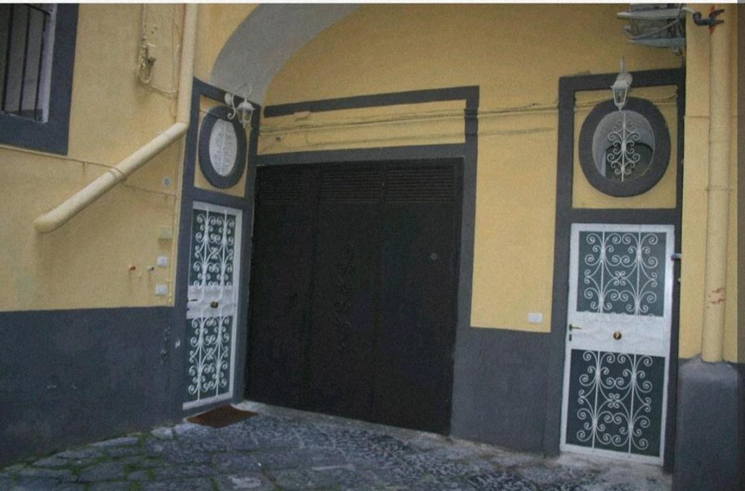 Piccola Maison Nel Centro Di Napoli Buitenkant foto