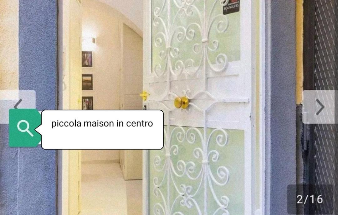 Piccola Maison Nel Centro Di Napoli Buitenkant foto