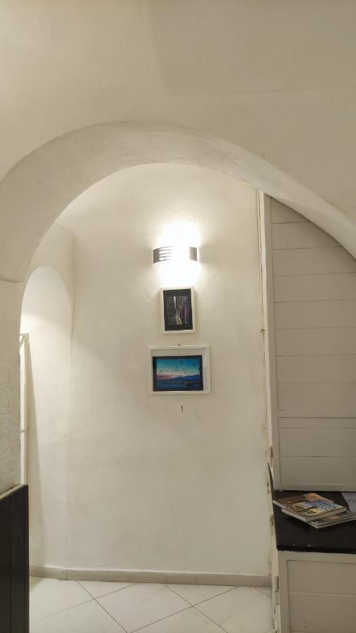 Piccola Maison Nel Centro Di Napoli Buitenkant foto